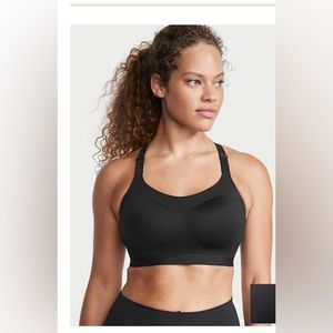 Victoria’s Secret incredible max sports bra in black 40 D